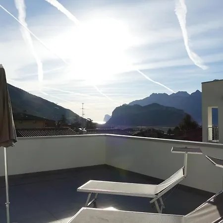 Residenza Cinisca Apartment *